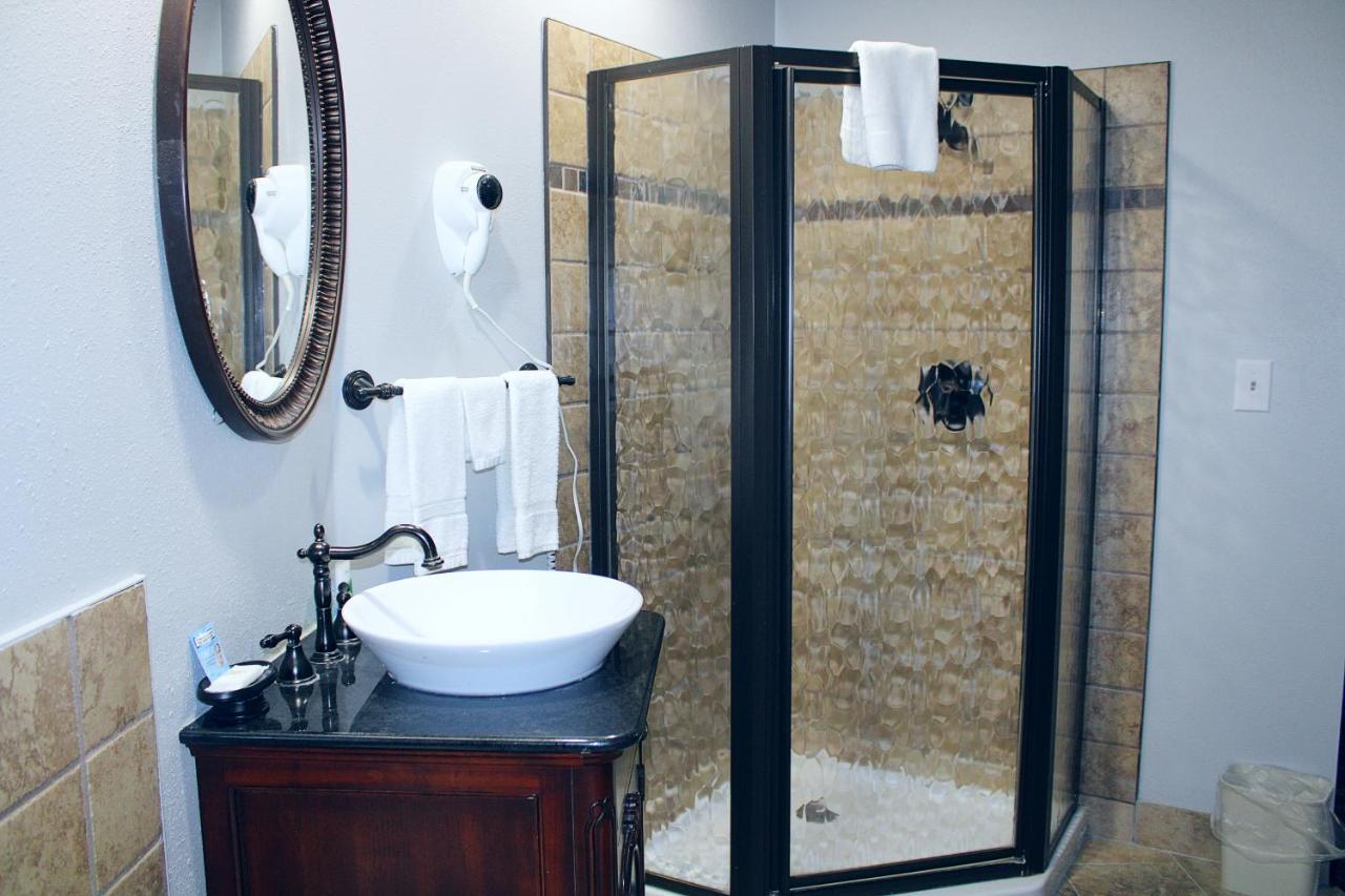 Greenlight Inn & Suites St James Saint James Zewnętrze zdjęcie