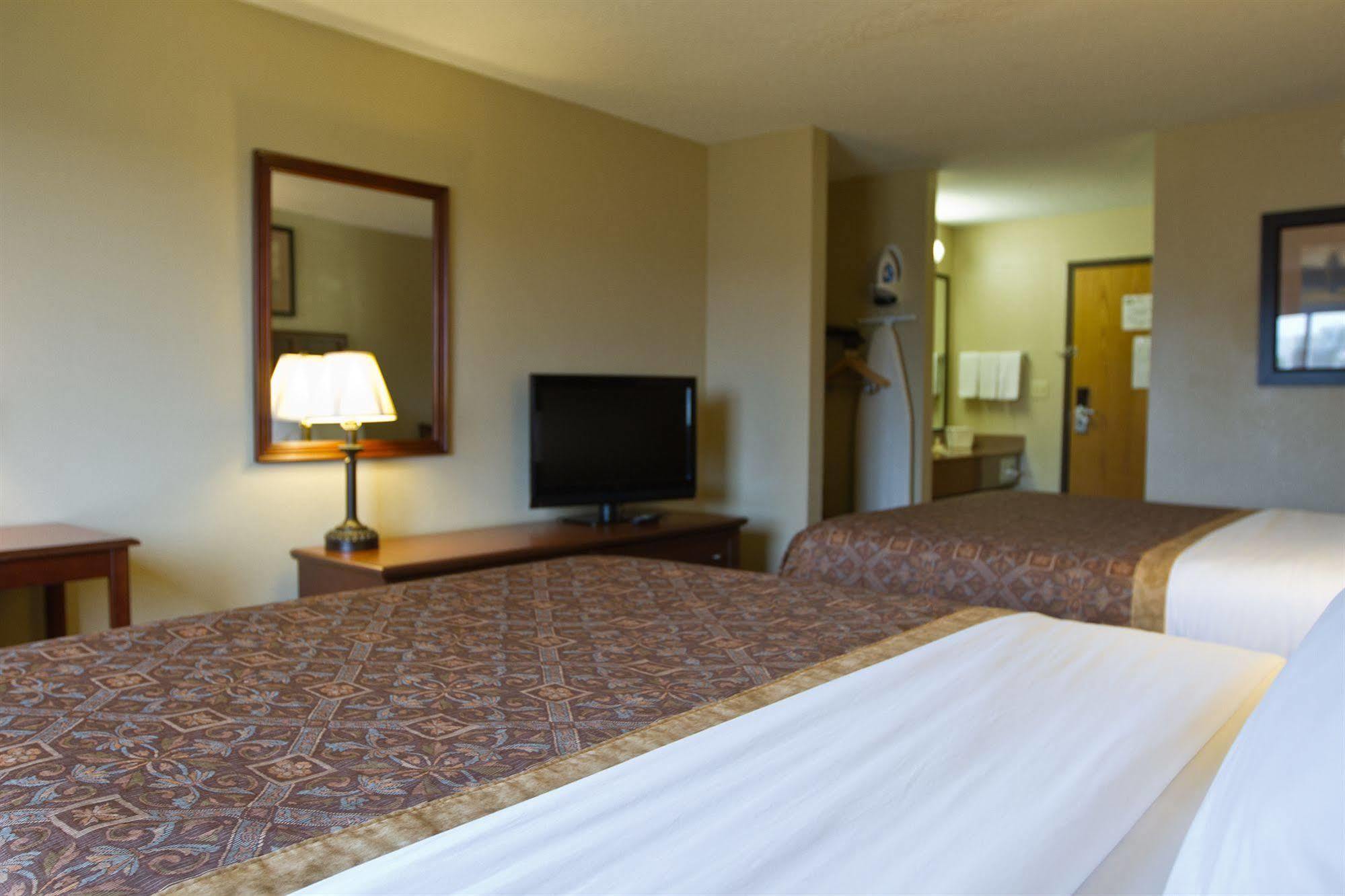 Greenlight Inn & Suites St James Saint James Zewnętrze zdjęcie