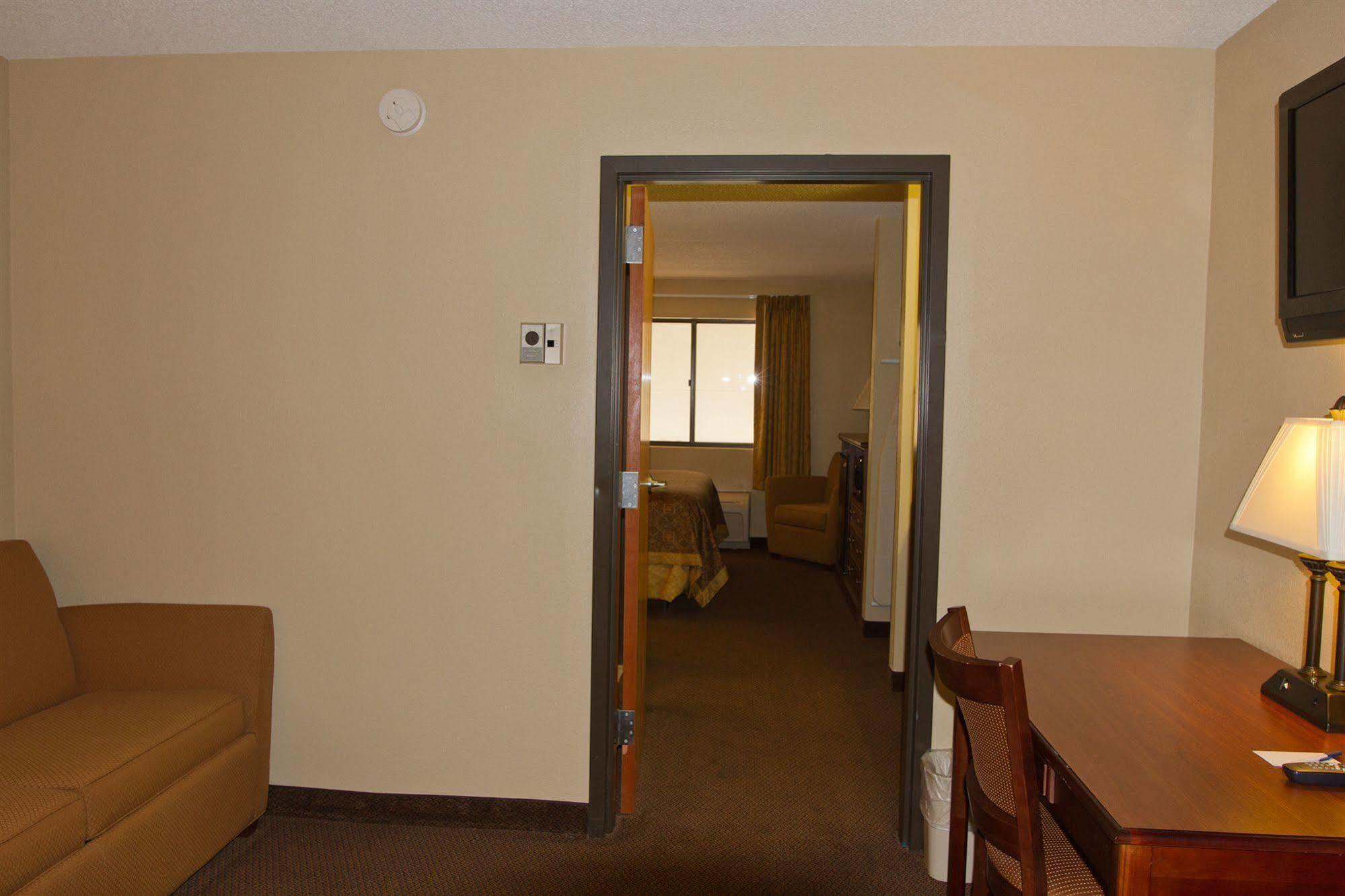 Greenlight Inn & Suites St James Saint James Zewnętrze zdjęcie